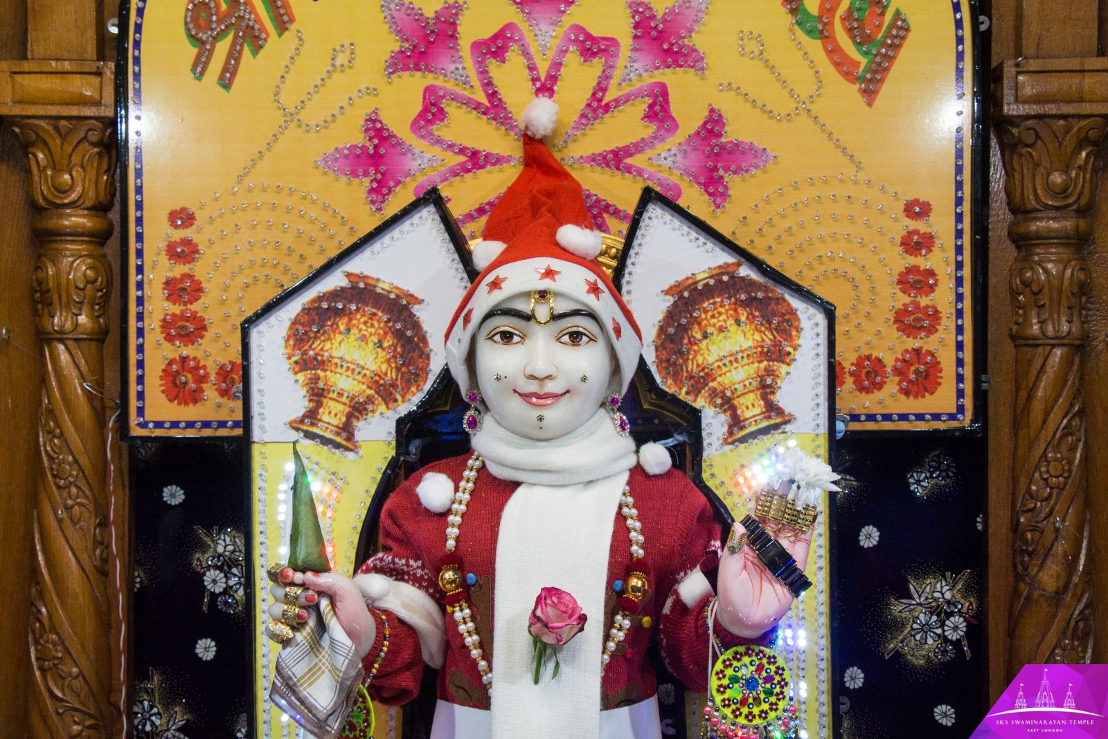 ©1987-2017 SKS Swaminarayan Temple East London